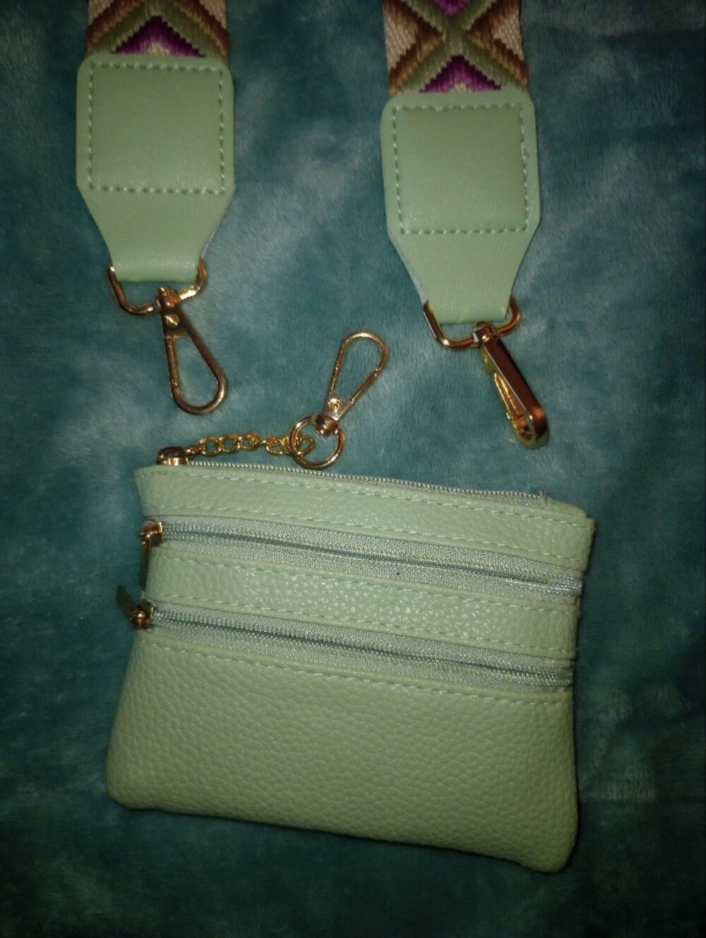 Mint And Pink Design Crossbody Guritar Style Strap with Matching Coin Purse - Picture 3 of 4